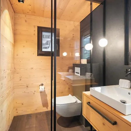 Swiss - Apartment Gstaad