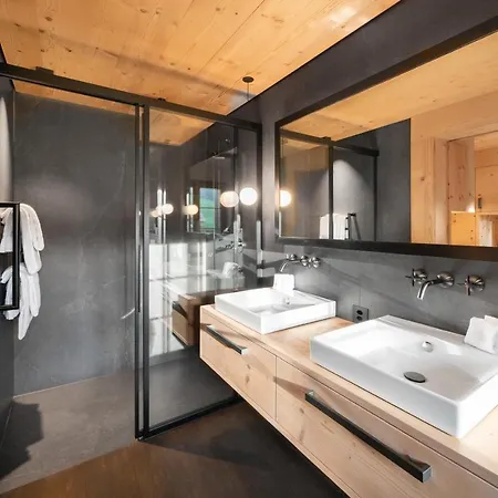 Apartment Swiss - Gstaad