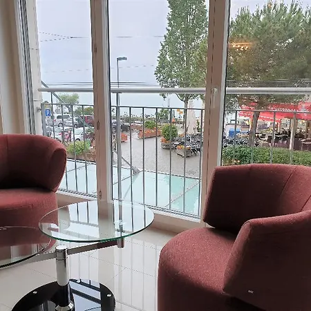 Apartment Swiss - *